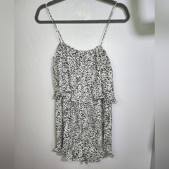 Lulus Pants - Lulu's Turning It Up Leopard Cream And Black Pleated Romper Size Medium
